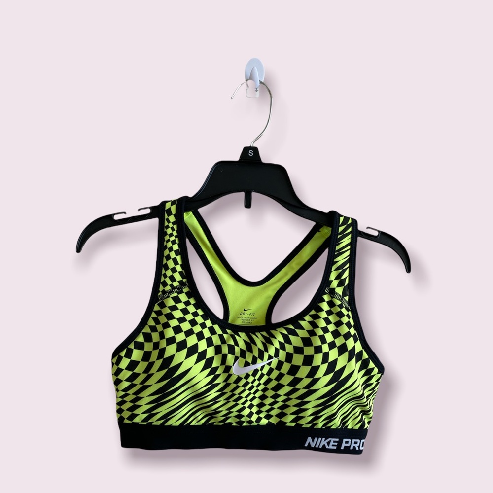 NIKE Pro checkered sports bra size small